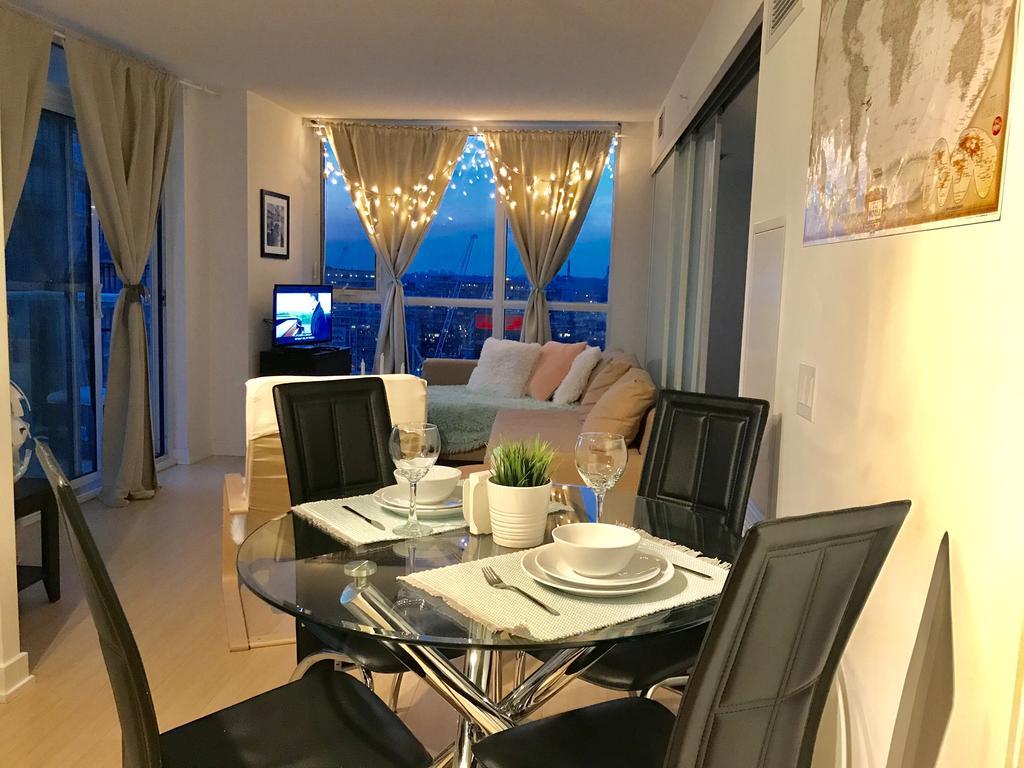 Simply Comfort. Amazing Downtown Apartments Τορόντο Εξωτερικό φωτογραφία