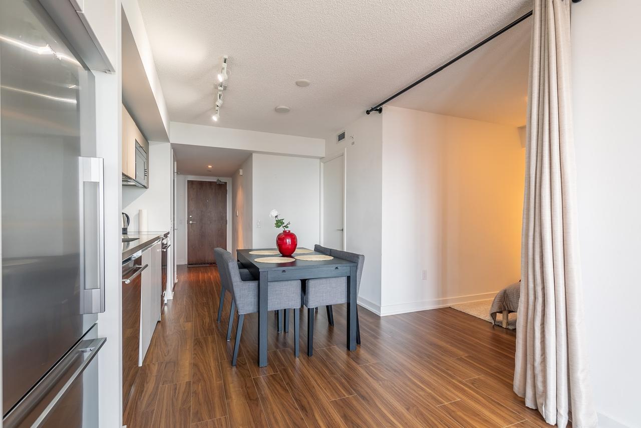 Simply Comfort. Amazing Downtown Apartments Τορόντο Εξωτερικό φωτογραφία