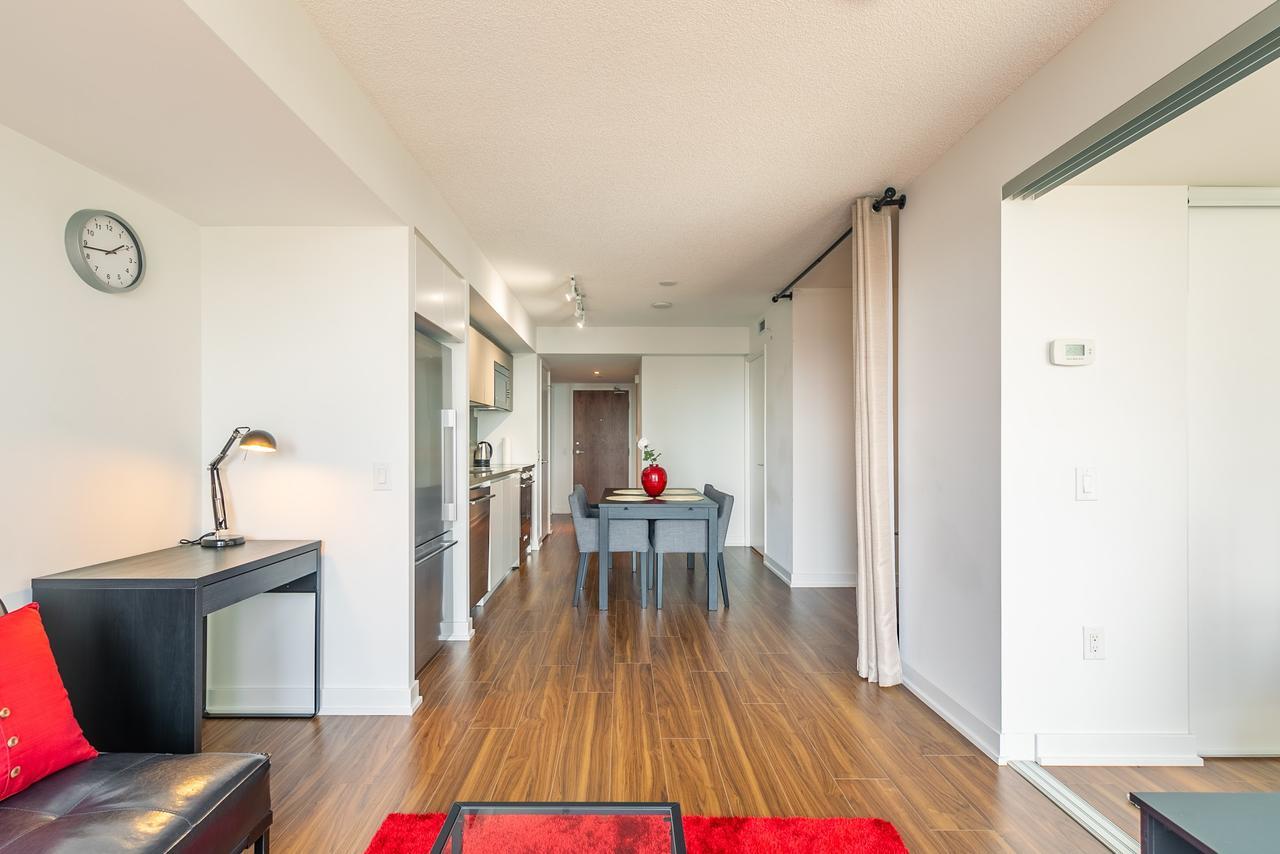 Simply Comfort. Amazing Downtown Apartments Τορόντο Εξωτερικό φωτογραφία