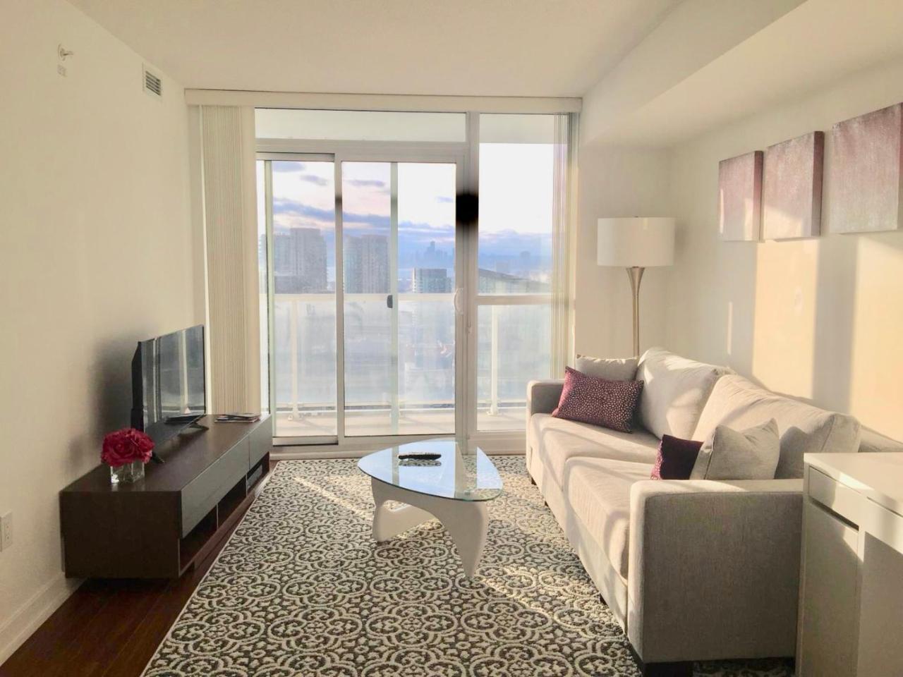 Simply Comfort. Amazing Downtown Apartments Τορόντο Εξωτερικό φωτογραφία